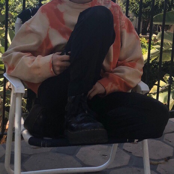 Jbrand Ardon Mid-Rise Straight Silk pant - Picture 2 of 2